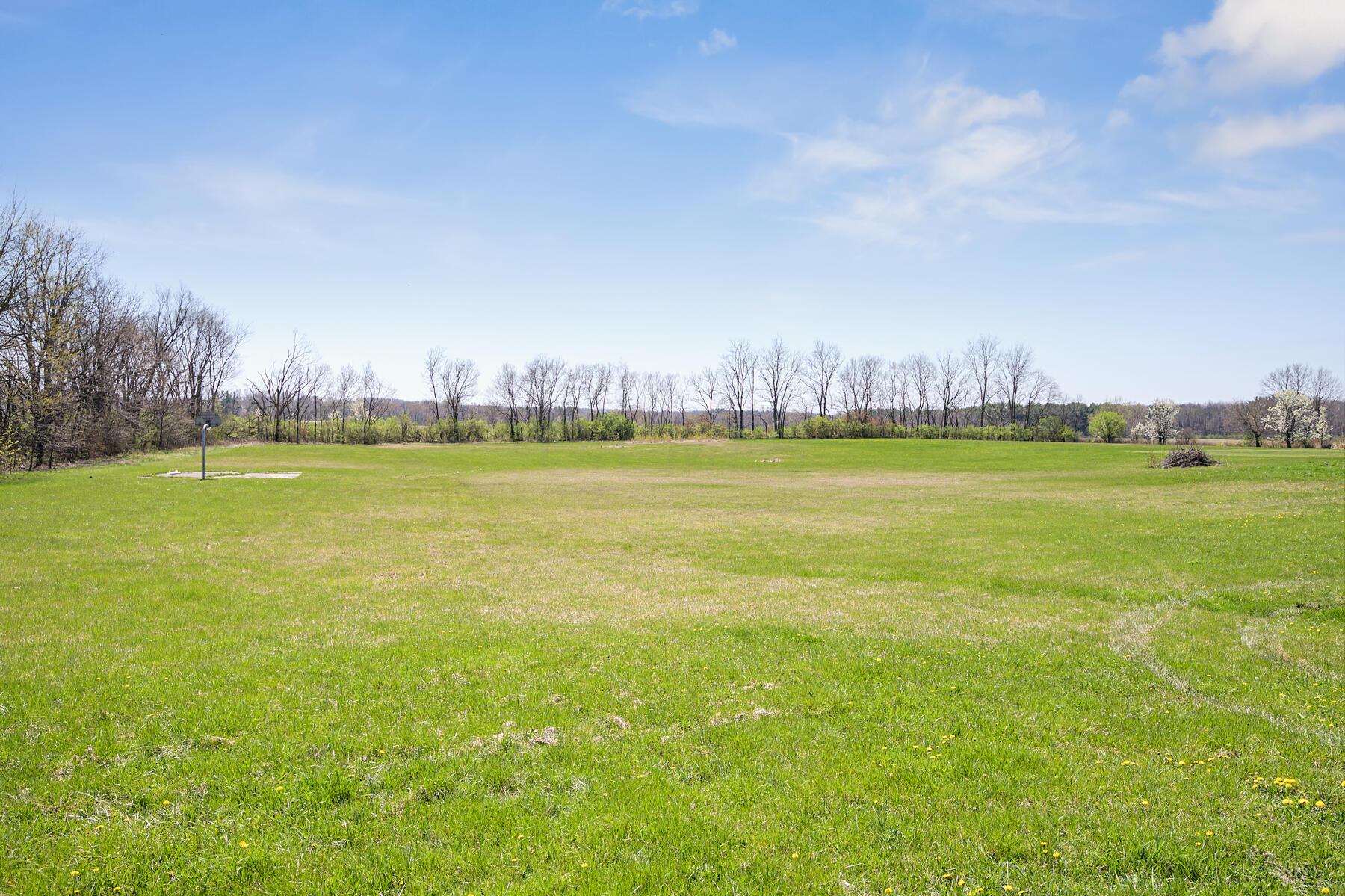 1330 Hanover Road, Unit 135 Delaware, OH 43015 - Photo 25 of 30 Community Green Space
