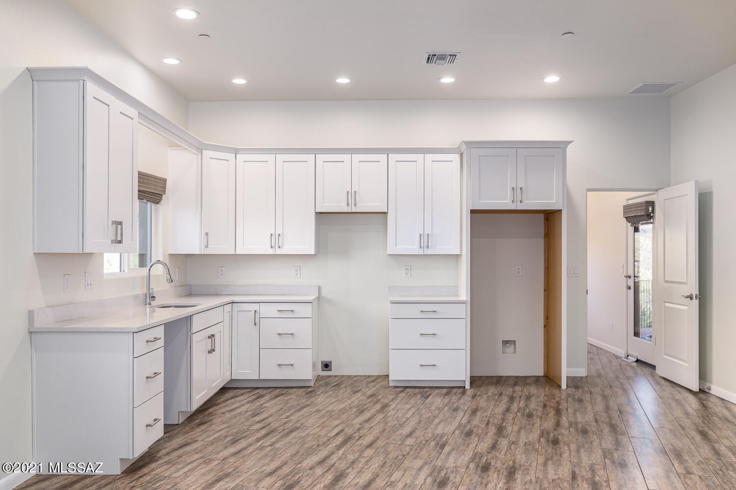 833 West Moore Road Oro Valley, AZ 85755 - Photo 24 of 34