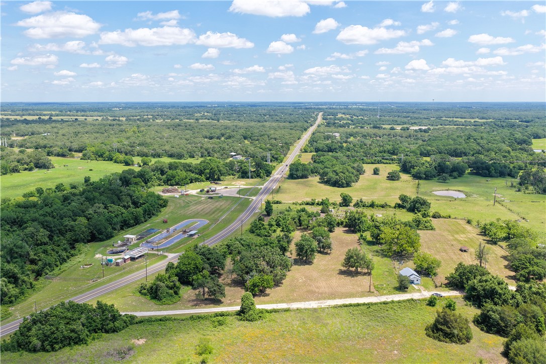 167 Signal Street Somerville, TX 77879 - Photo 5 of 6