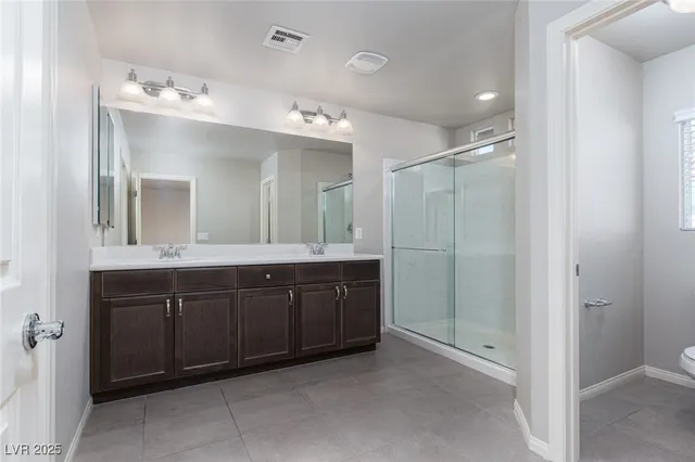 $2,350 | 9857 Mercer Ests Court, Las Vegas, NV 89141