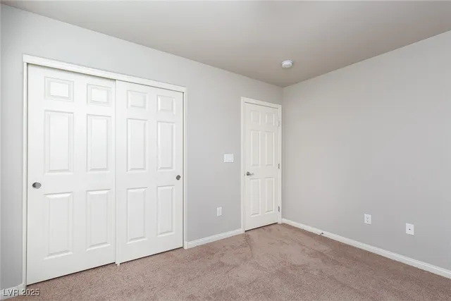 $2,350 | 9857 Mercer Ests Court, Las Vegas, NV 89141