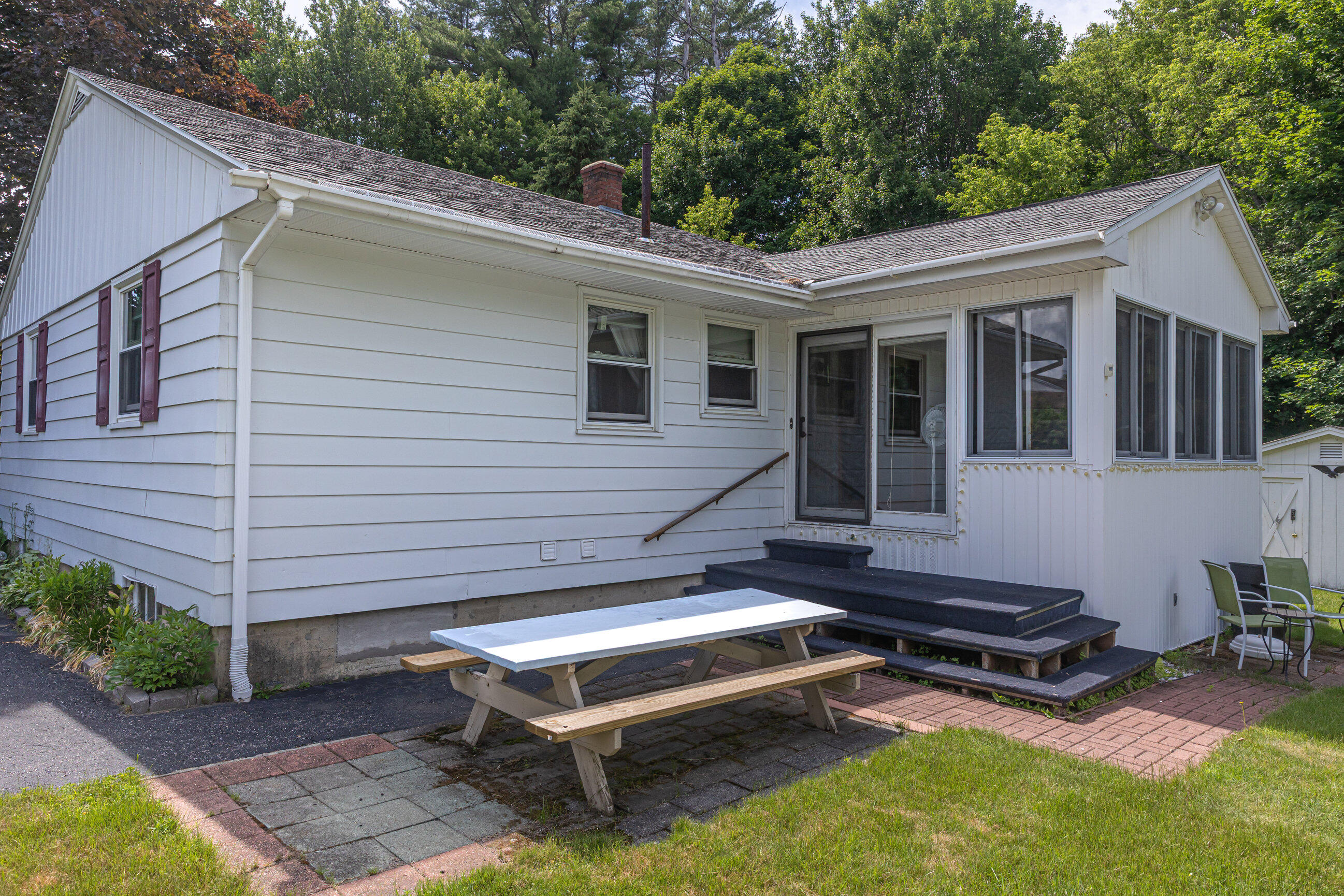 136 Grove Street Lewiston, ME 04240 - Photo 36 of 41 Exterior-9636
