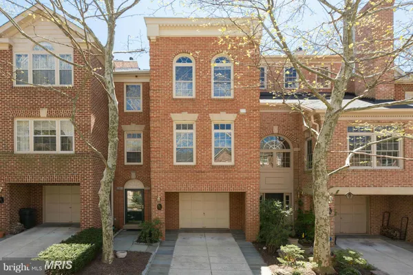 $7,900 | 4062 Mansion Drive Northwest, Washington, DC 20007