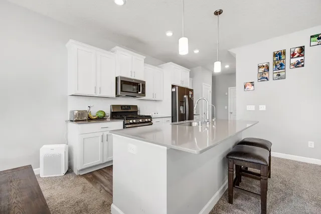 $2,845 | 18887 72nd Place North, Maple Grove, MN 55311