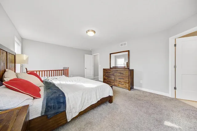 $2,845 | 18887 72nd Place North, Maple Grove, MN 55311