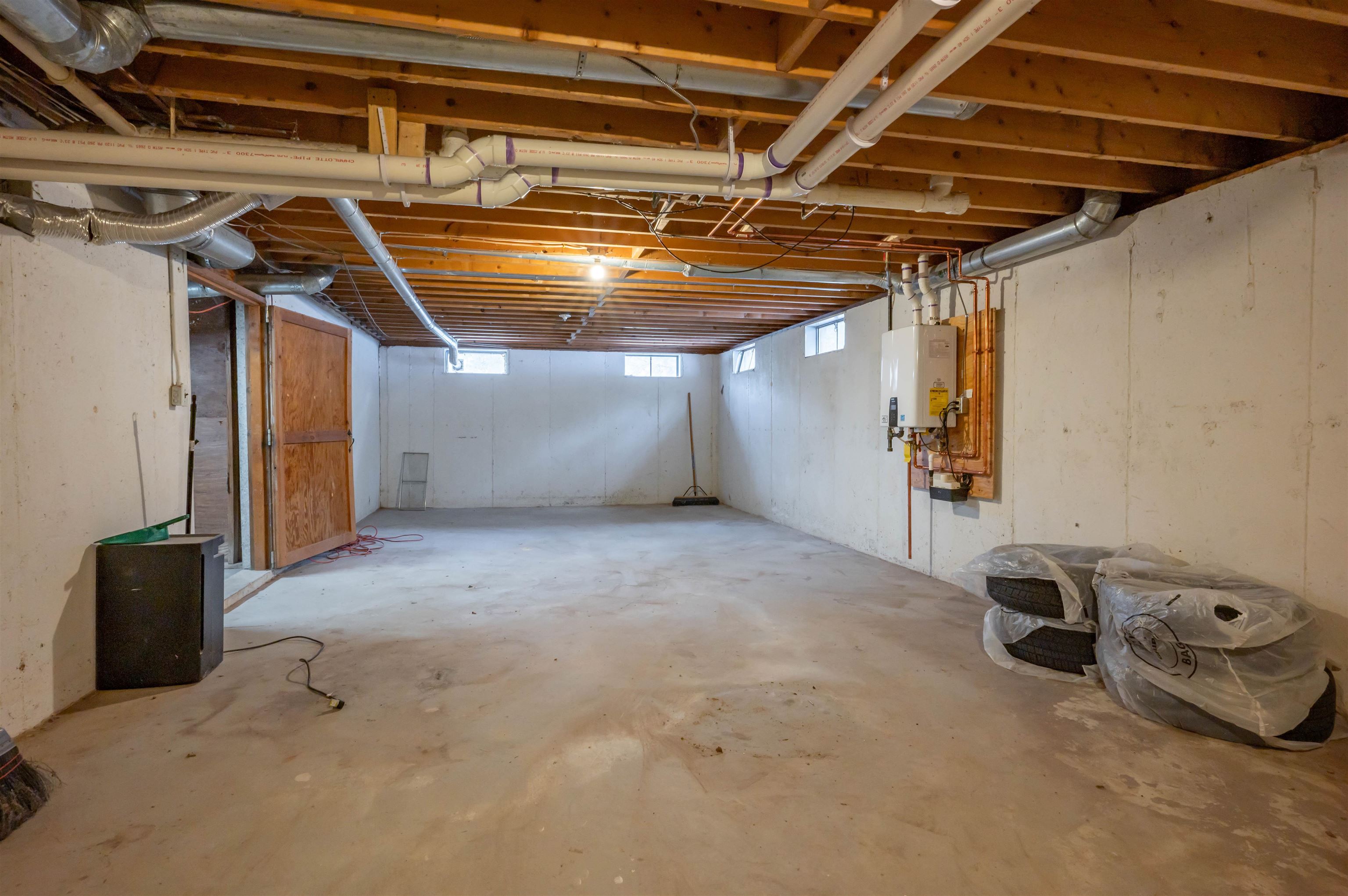 32 Aglipay Drive Amherst, NH 03031 - Photo 42 of 59