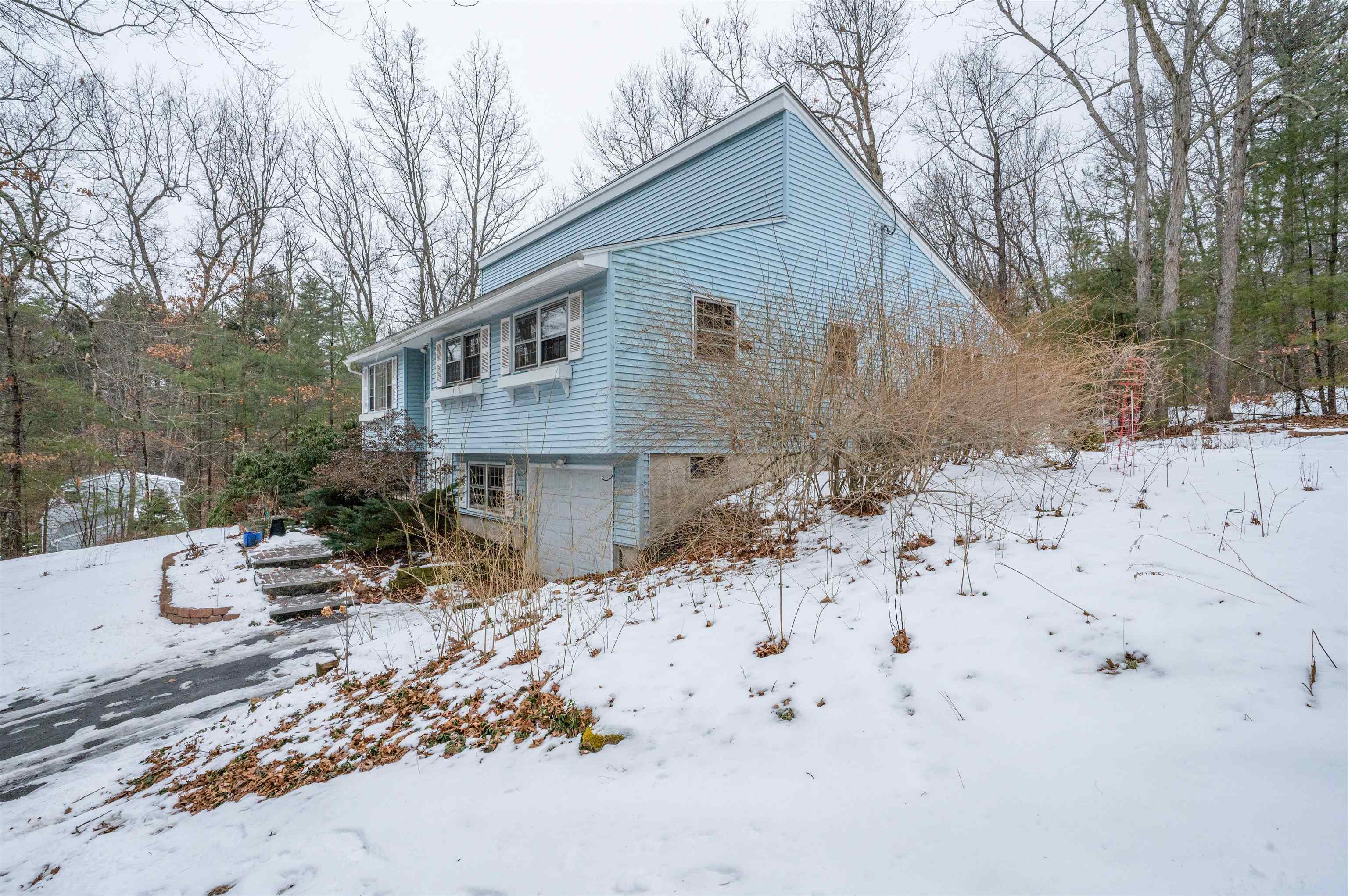 32 Aglipay Drive Amherst, NH 03031 - Photo 49 of 59