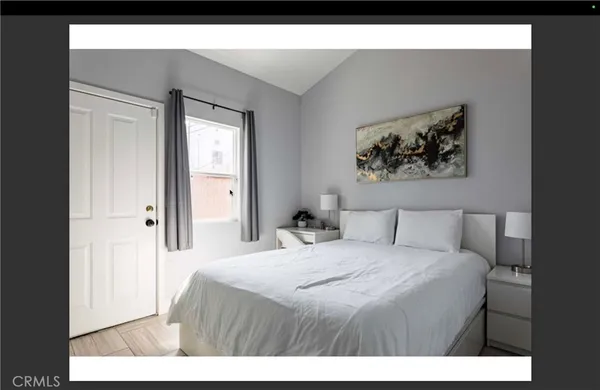 $7,500 | 712 North Fuller Avenue, West Hollywood, CA 90046