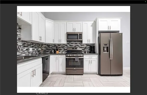 $7,500 | 712 North Fuller Avenue, West Hollywood, CA 90046