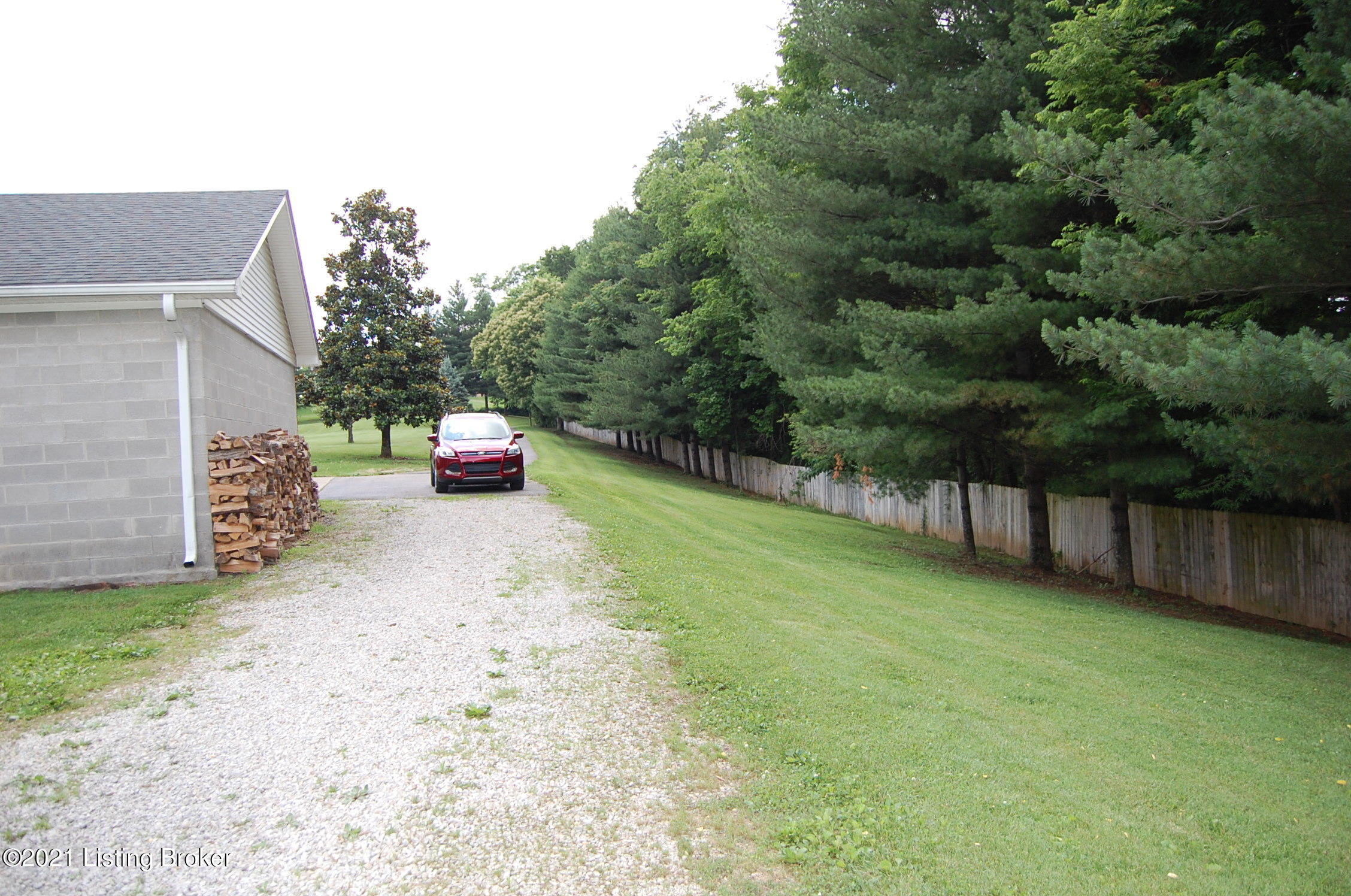 282 Pendleton Road Shepherdsville, KY 40165 - Photo 27 of 38 DSC_0382