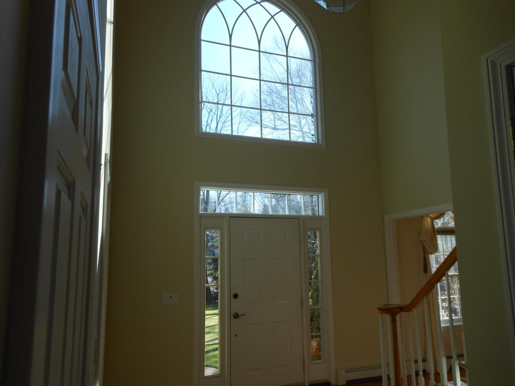 4 Newfane Road Bedford, NH 03110 - Photo 2 of 36