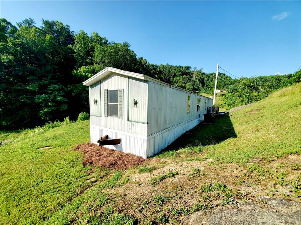 66 Bud Swann Road Marshall, NC 28753 - Photo 13 of 14 Gallery Image 13