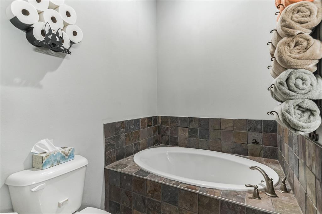723 River Run Road Osteen, FL 32764 - Photo 9 of 35