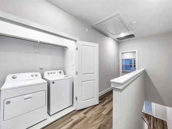 $3,000 | 1270 North Post Oak Road, Unit A, Houston, TX 77055