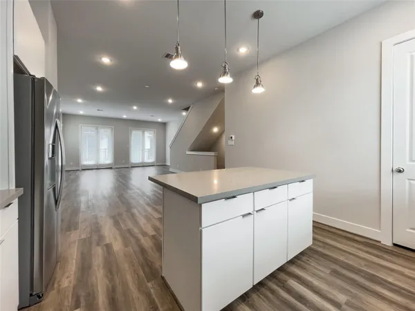 $3,000 | 1270 North Post Oak Road, Unit A, Houston, TX 77055