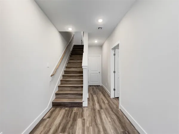 $3,000 | 1270 North Post Oak Road, Unit A, Houston, TX 77055