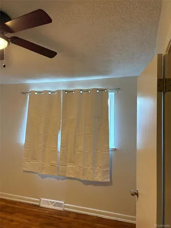 $2,000 | 1922 Dallas Street, Aurora, CO 80010