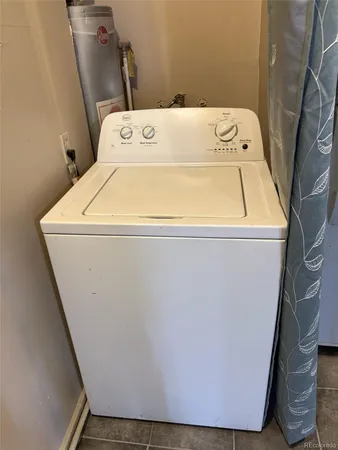 $2,000 | 1922 Dallas Street, Aurora, CO 80010