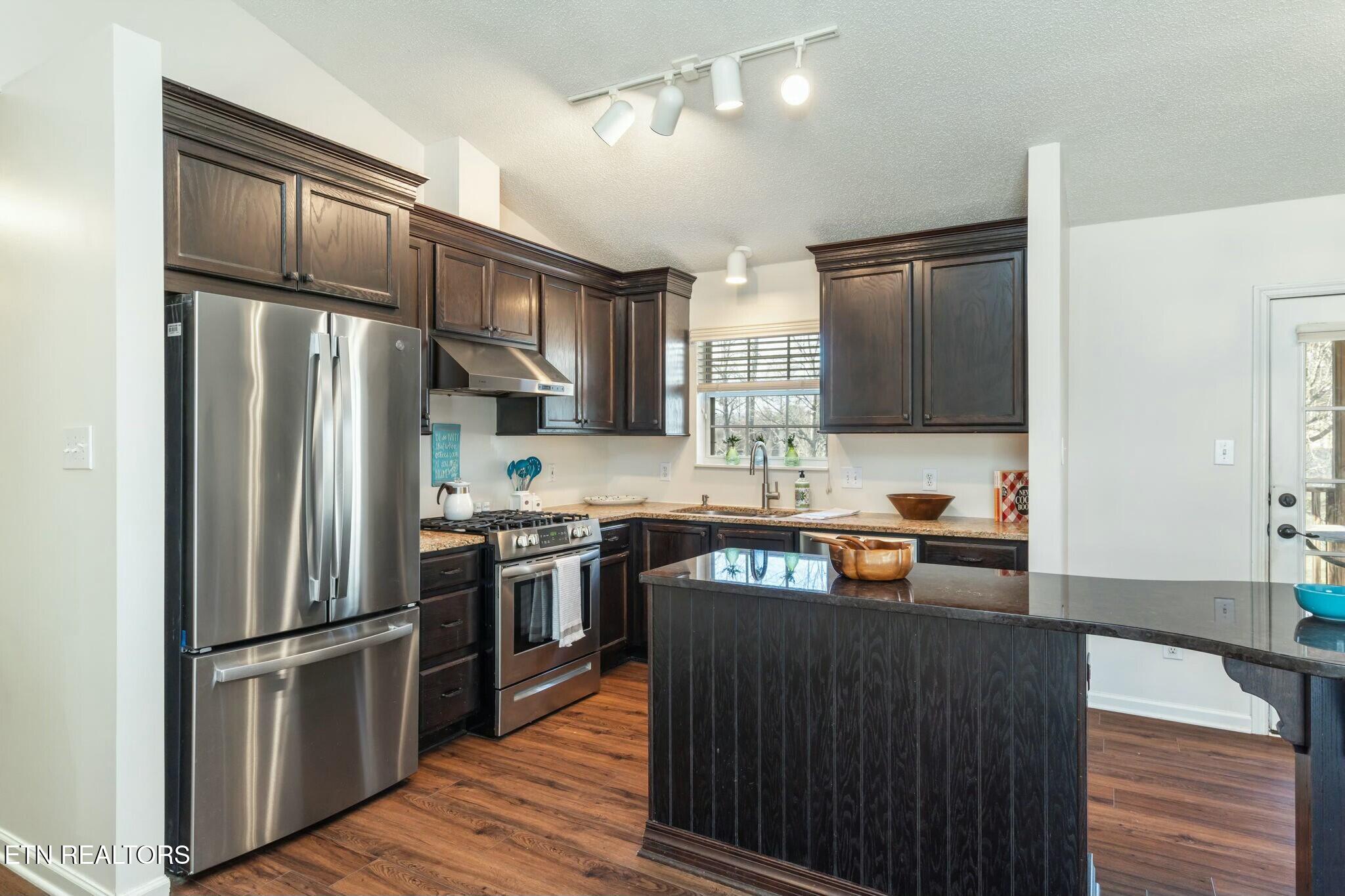 7809 Signal Station Road Knoxville, TN 37920 - Photo 11 of 39 Kitchen