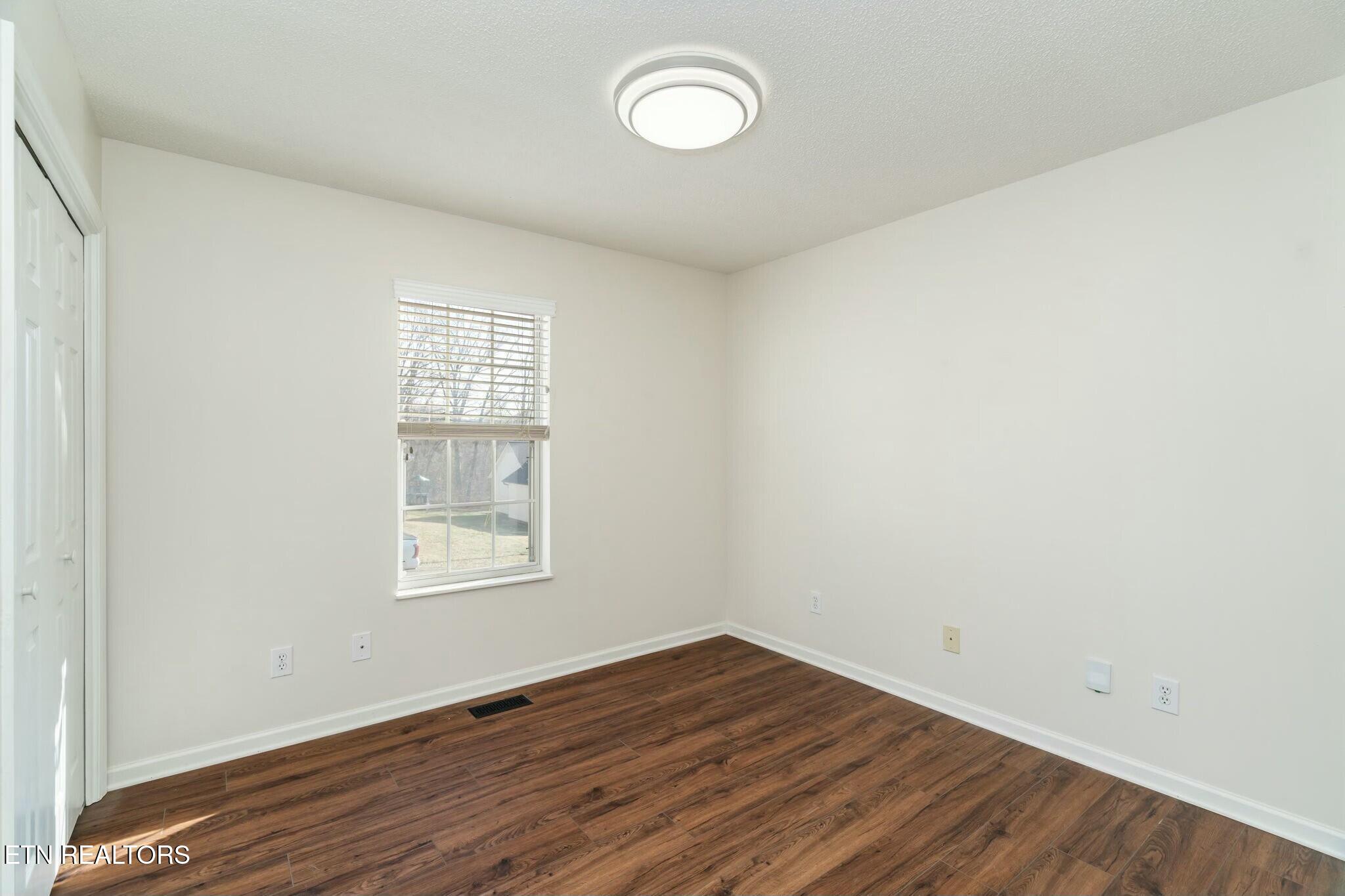 7809 Signal Station Road Knoxville, TN 37920 - Photo 23 of 39 Bedroom 2