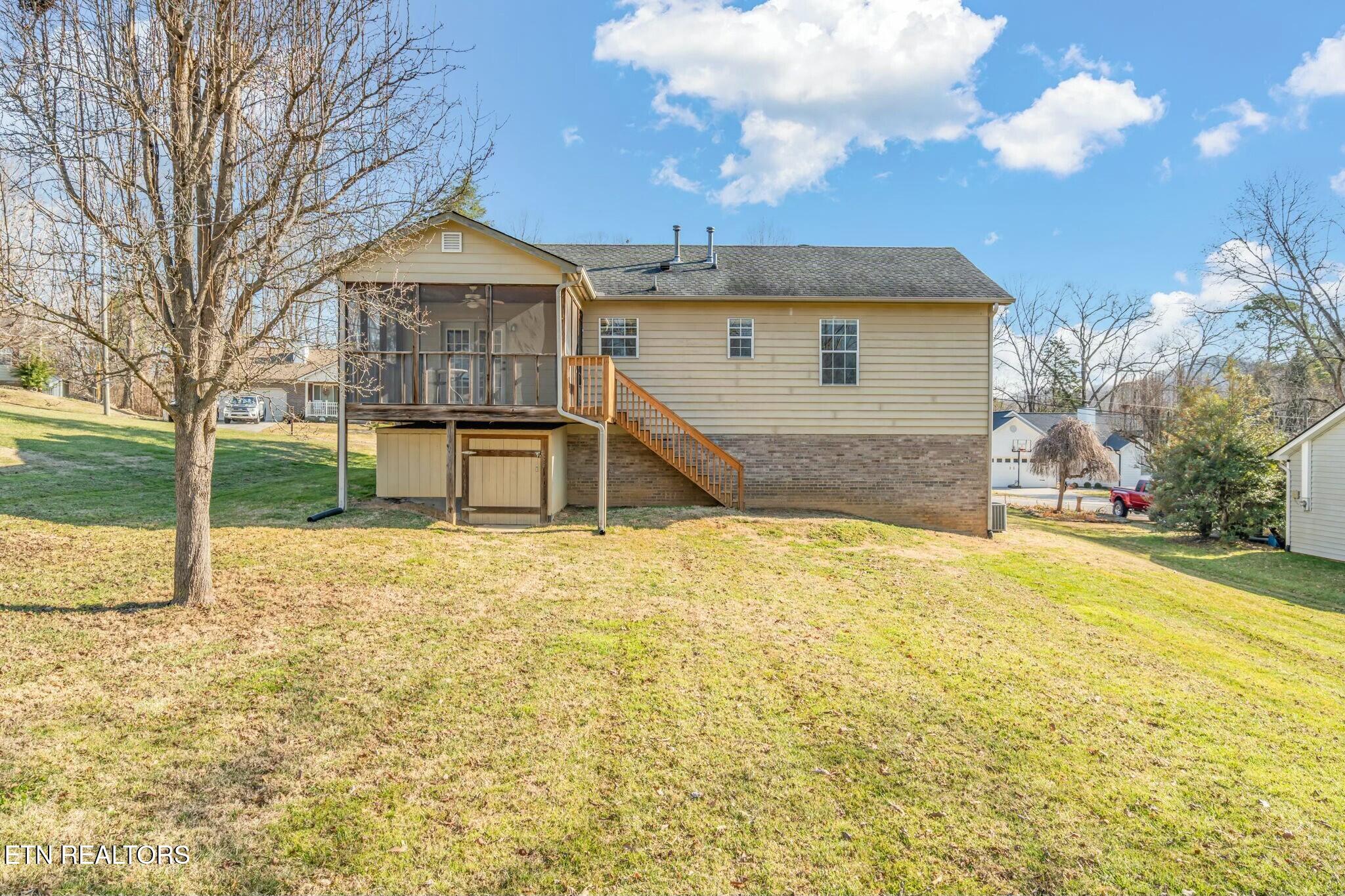 7809 Signal Station Road Knoxville, TN 37920 - Photo 39 of 39 Rear view