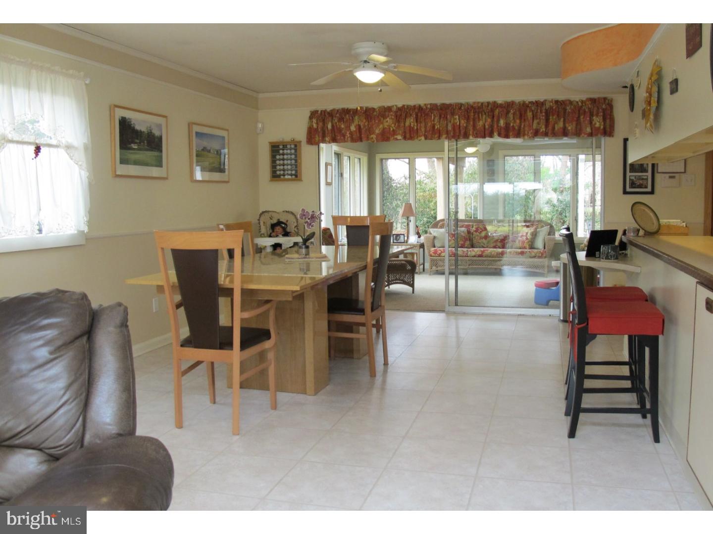 1401 Golf Road Cinnaminson, NJ 08077 - Photo 13 of 25 Breakfast Room