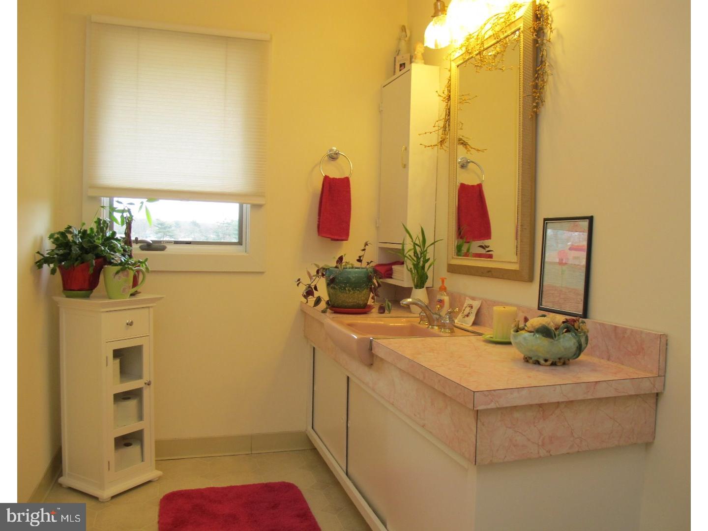 1401 Golf Road Cinnaminson, NJ 08077 - Photo 16 of 25 Half Bath