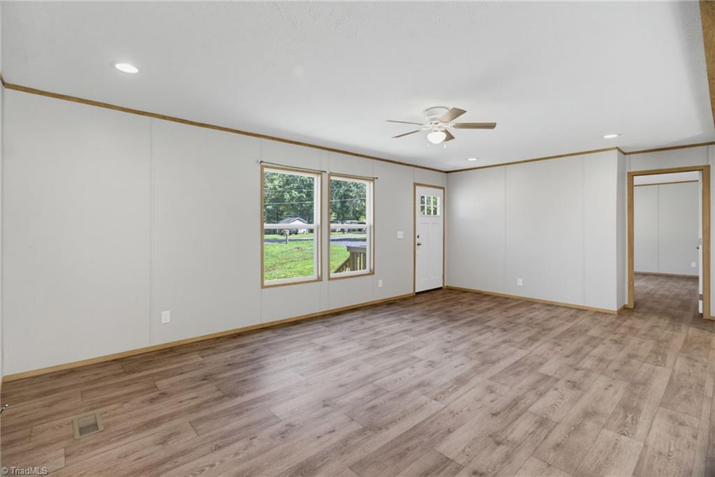 188 Plantation Road Eden, NC 27288 - Photo 7 of 28 Gallery Image 7