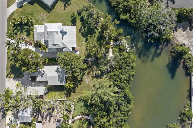 $1,125,000 | 6841 Longboat Drive South, Longboat Key, FL 34228