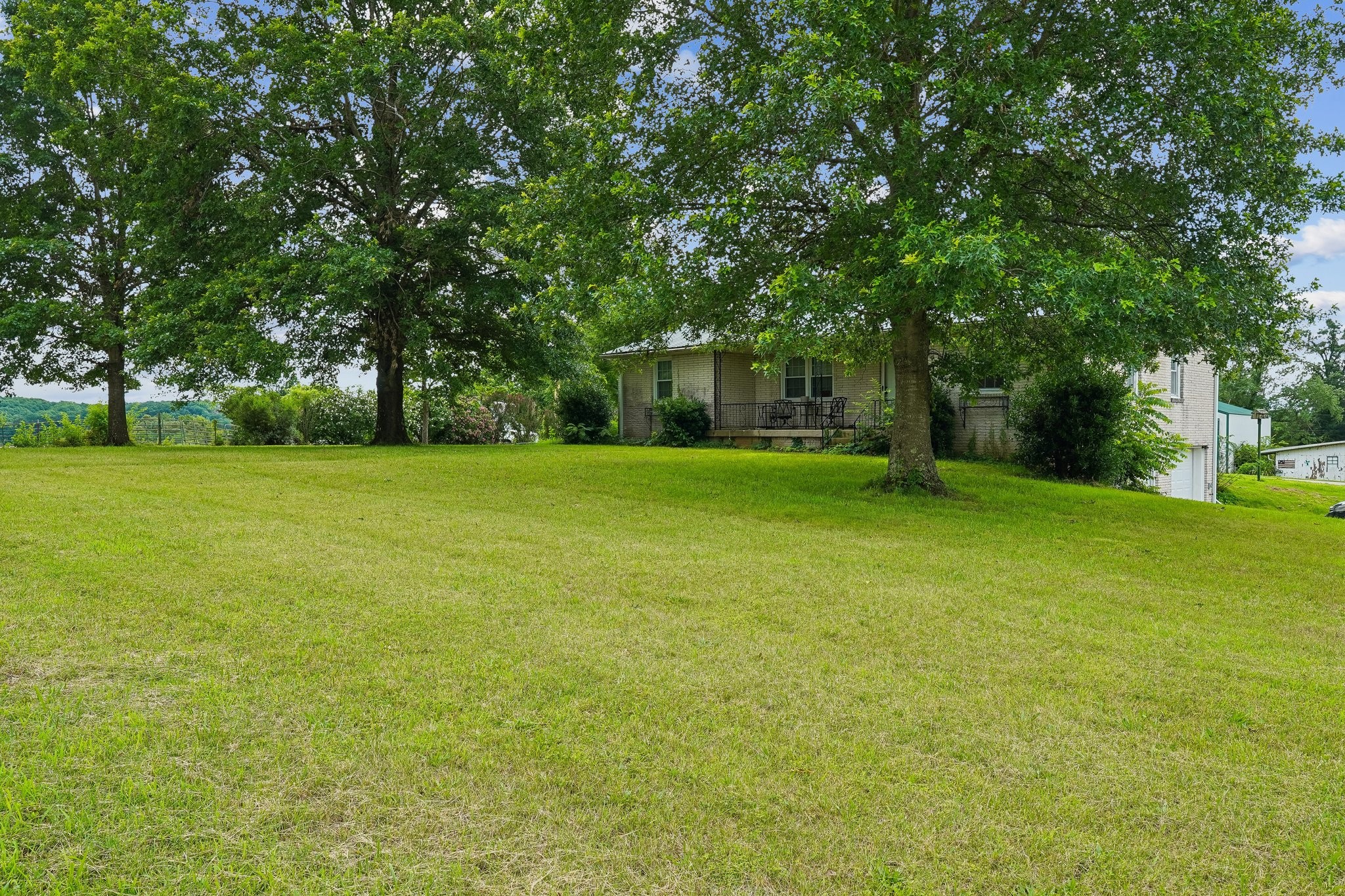 2165 Petty Road Charlotte, TN 37036 - Photo 9 of 75