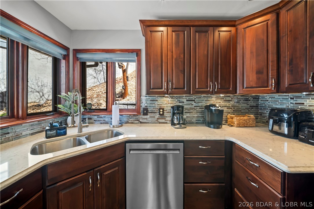 498 Wilmore Road Lake Ozark, MO 65049 - Photo 39 of 57 Natural light & views from kitchen windows