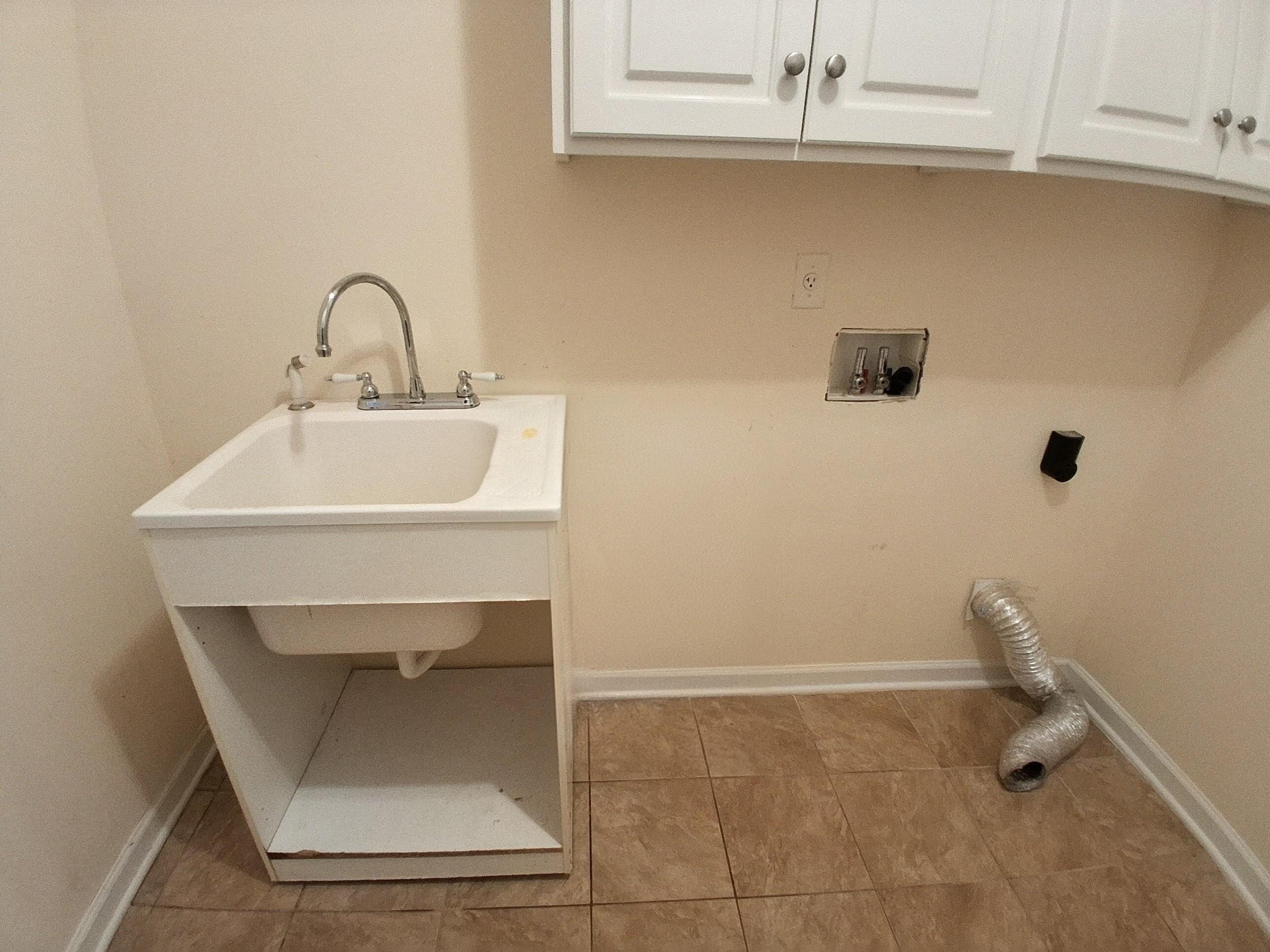 1616 Belleville Road Orangeburg, SC 29115 - Photo 18 of 25 20260607_184214~2