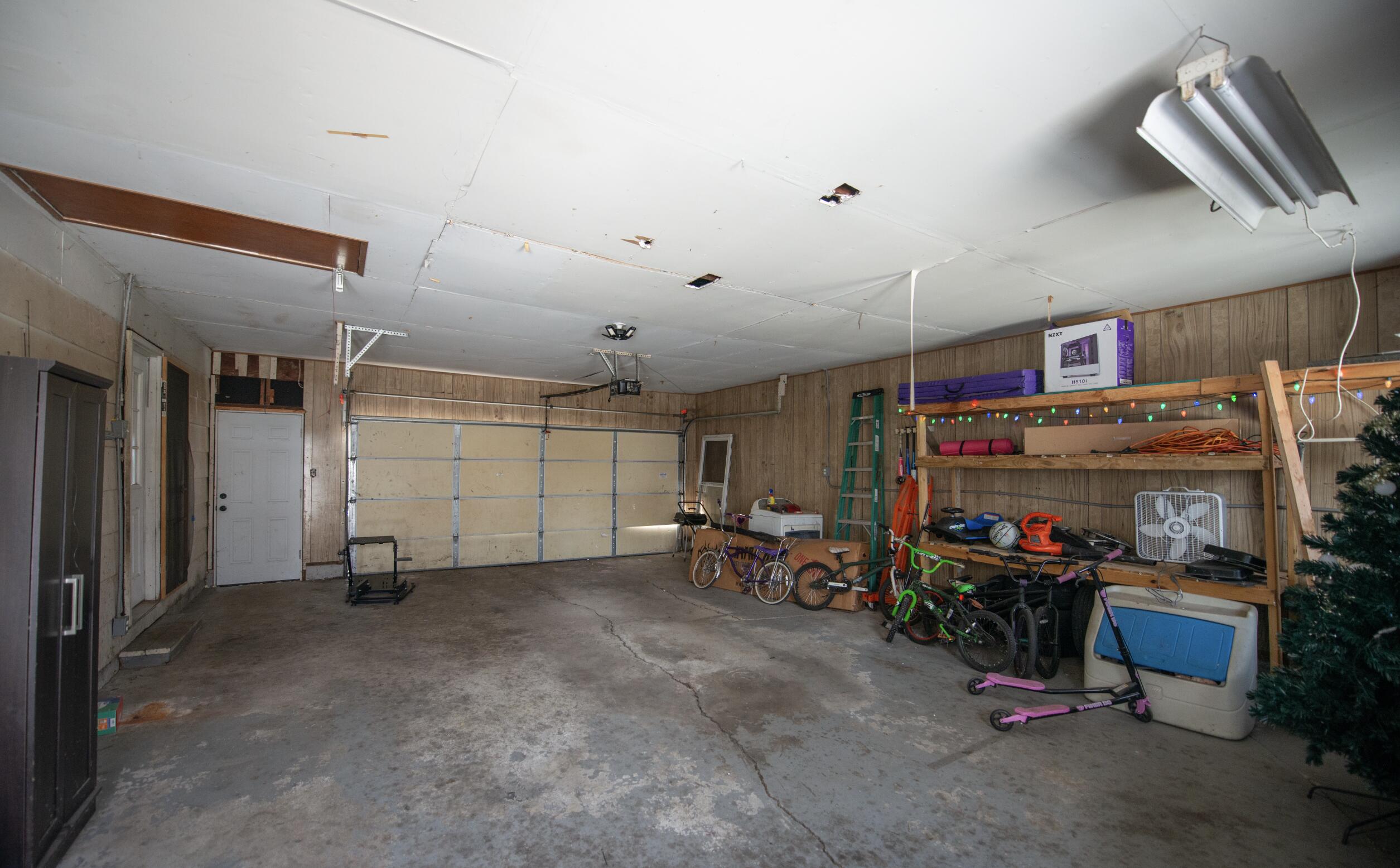 763 Timberline Parkway Valparaiso, IN 46385 - Photo 15 of 16 a view of a room with gym equipment