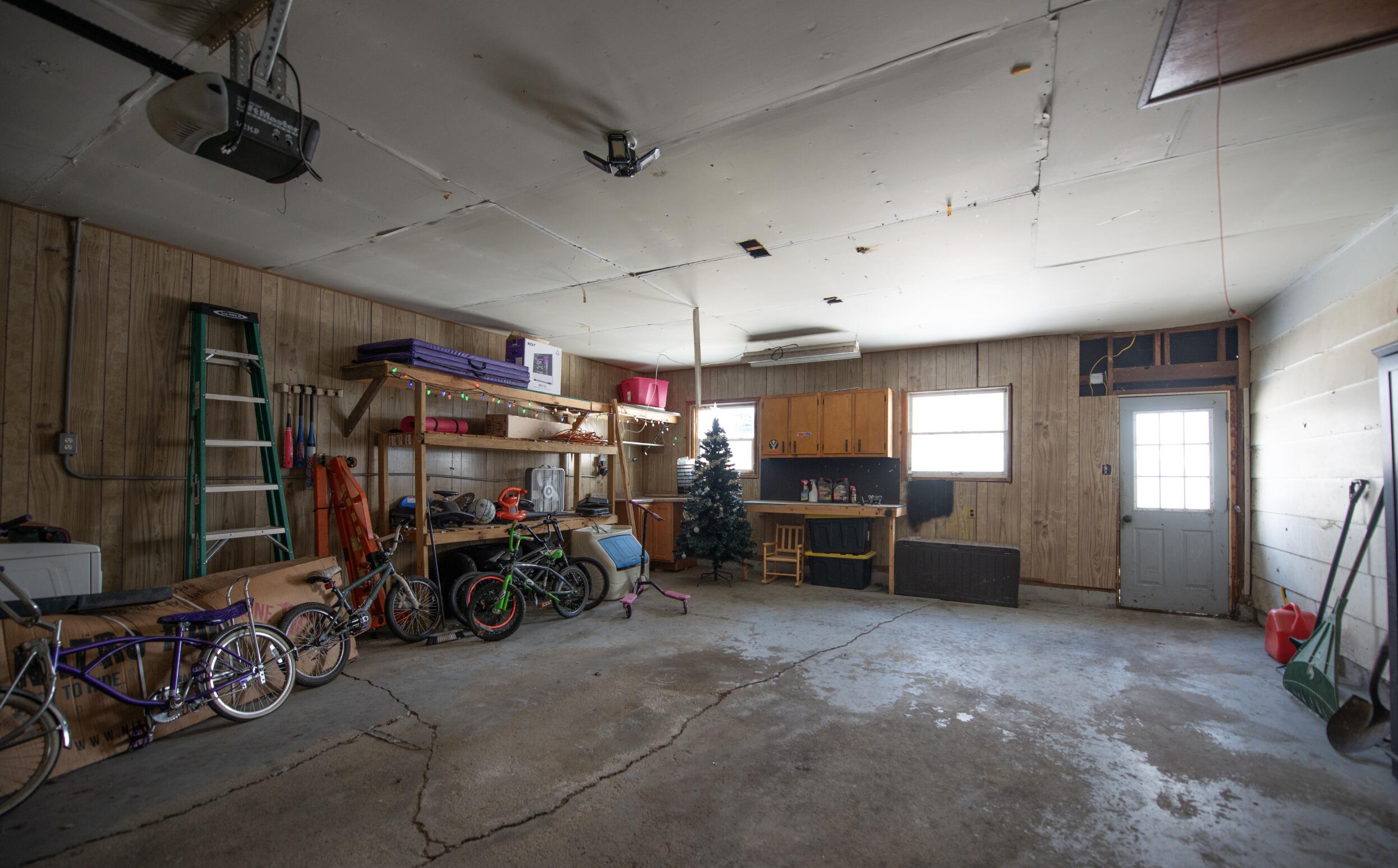 763 Timberline Parkway Valparaiso, IN 46385 - Photo 16 of 16 a view of a storage in a room
