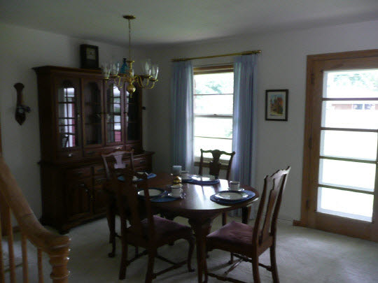 3015 Guilford Road Rockford, IL 61107 - Photo 3 of 5 Gallery Image 3