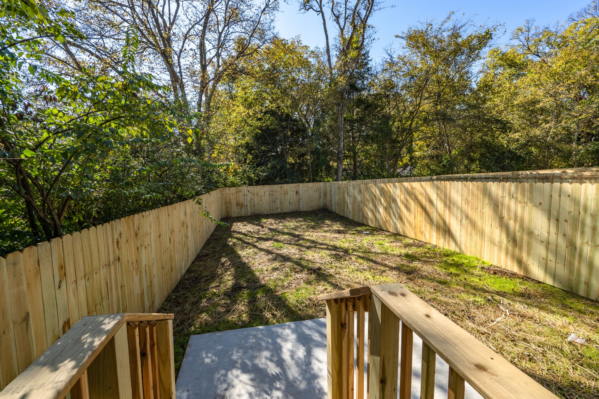 411 High Street Nashville, TN 37211 - Photo 30 of 32 a view of a wooden fence