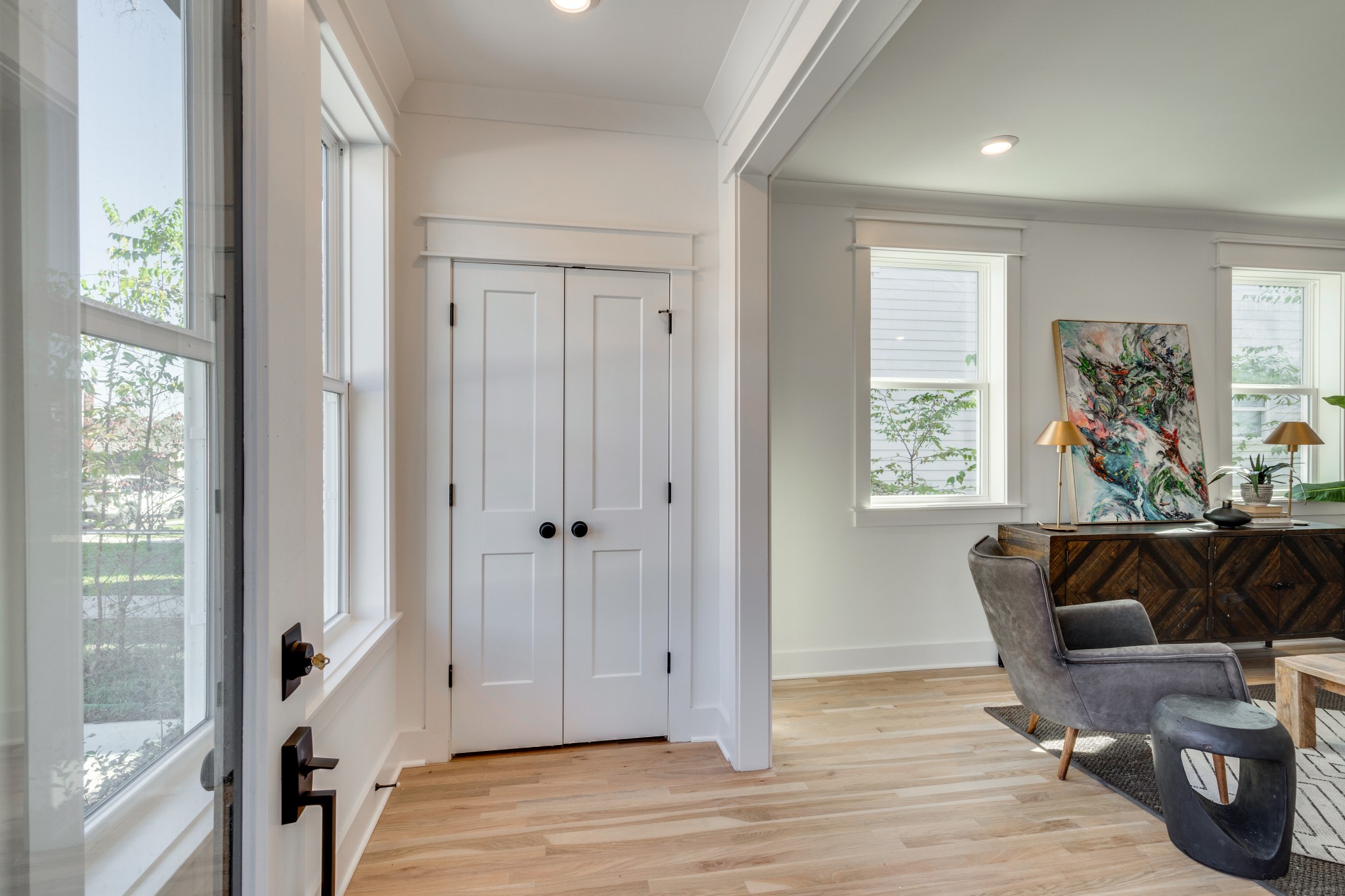 411 High Street Nashville, TN 37211 - Photo 4 of 32 a view of room with furniture and windows