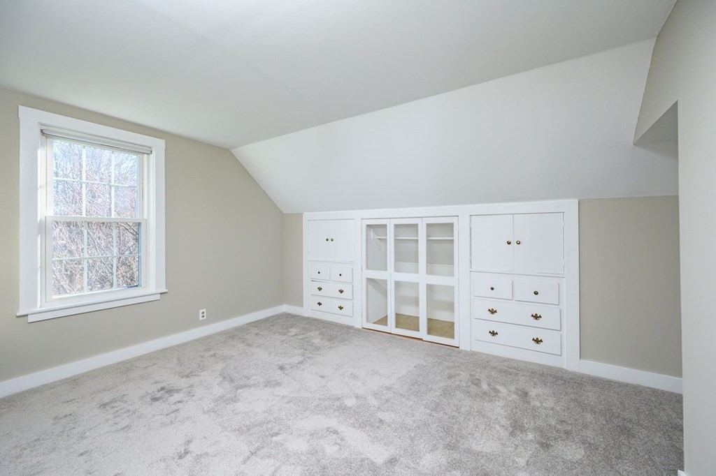159 High Street Hingham, MA 02043 - Photo 20 of 27 an empty room with windows