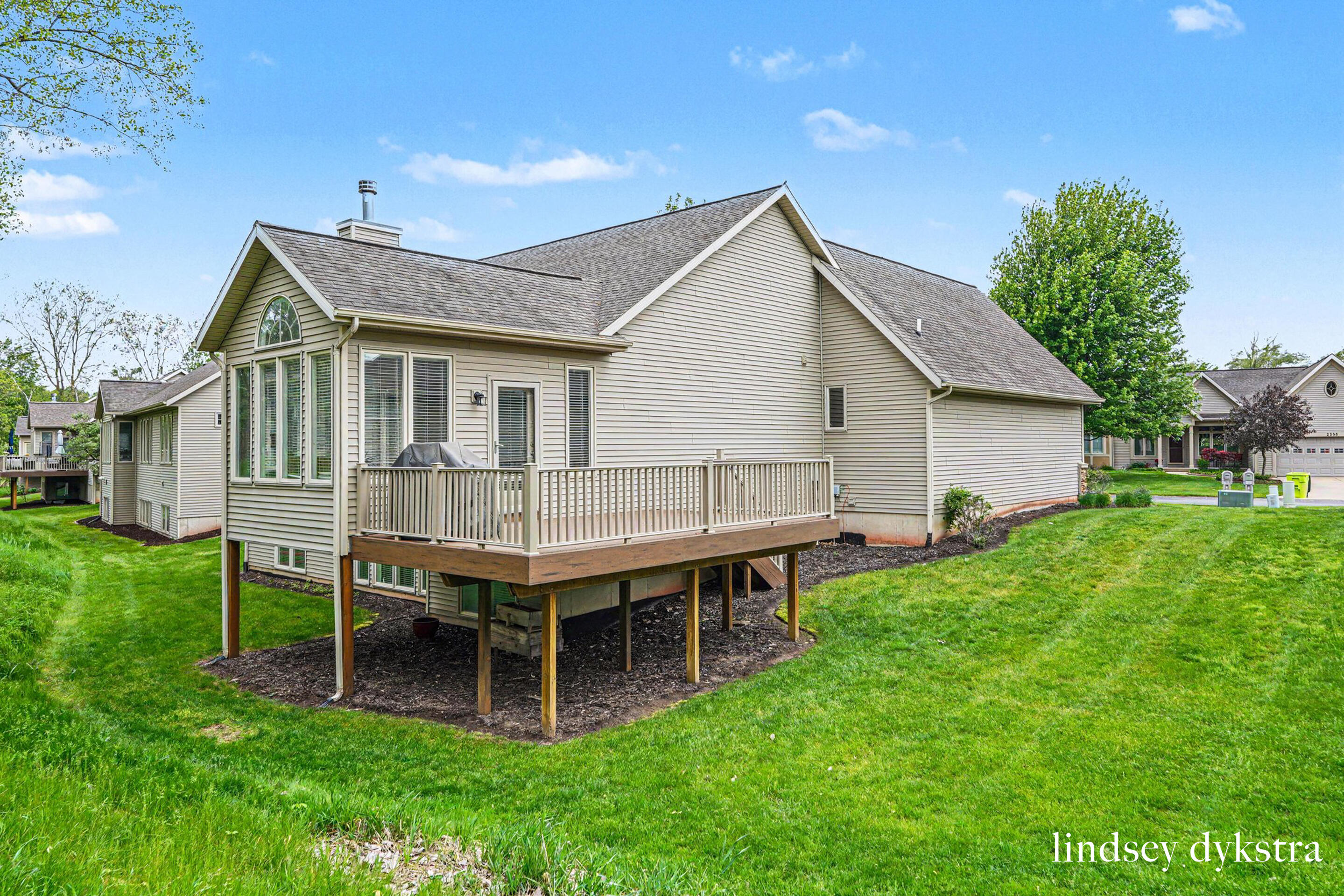 2320 Red Oak Court Northwest Grand Rapids, MI 49504 - Photo 24 of 25 2320 Red Oak Court-5457