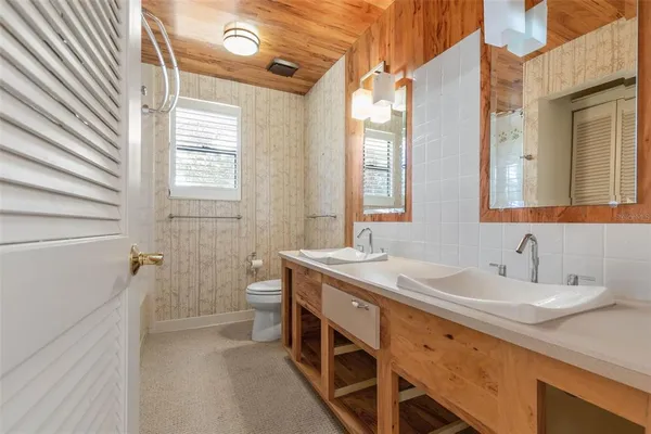 a view of a pathway with a building in the background