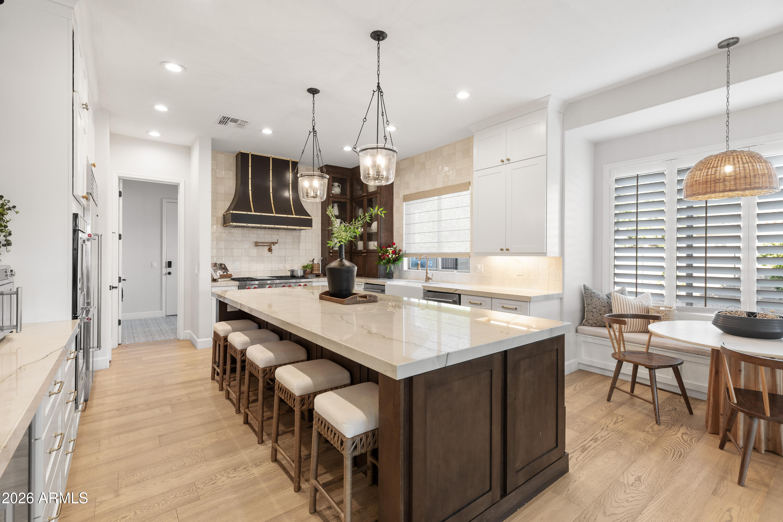 2517 South Constellation Way Gilbert, AZ 85295 - Photo 7 of 51 7D3A9086