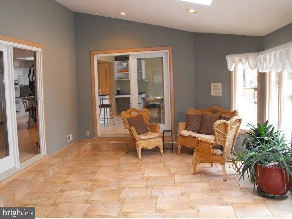 10 Country Road Manahawkin, NJ 08050 - Photo 11 of 24 Gallery Image 11