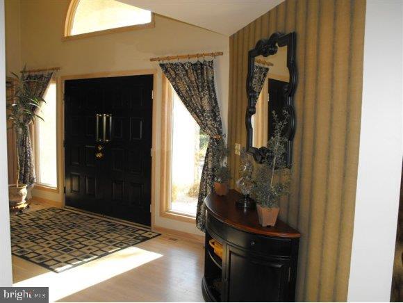 10 Country Road Manahawkin, NJ 08050 - Photo 3 of 24 Gallery Image 3