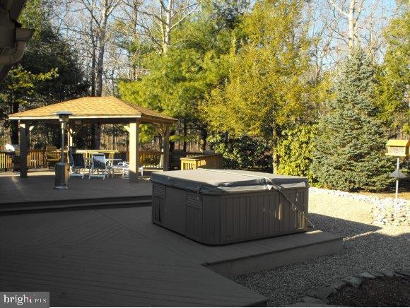 10 Country Road Manahawkin, NJ 08050 - Photo 24 of 24 Gallery Image 24