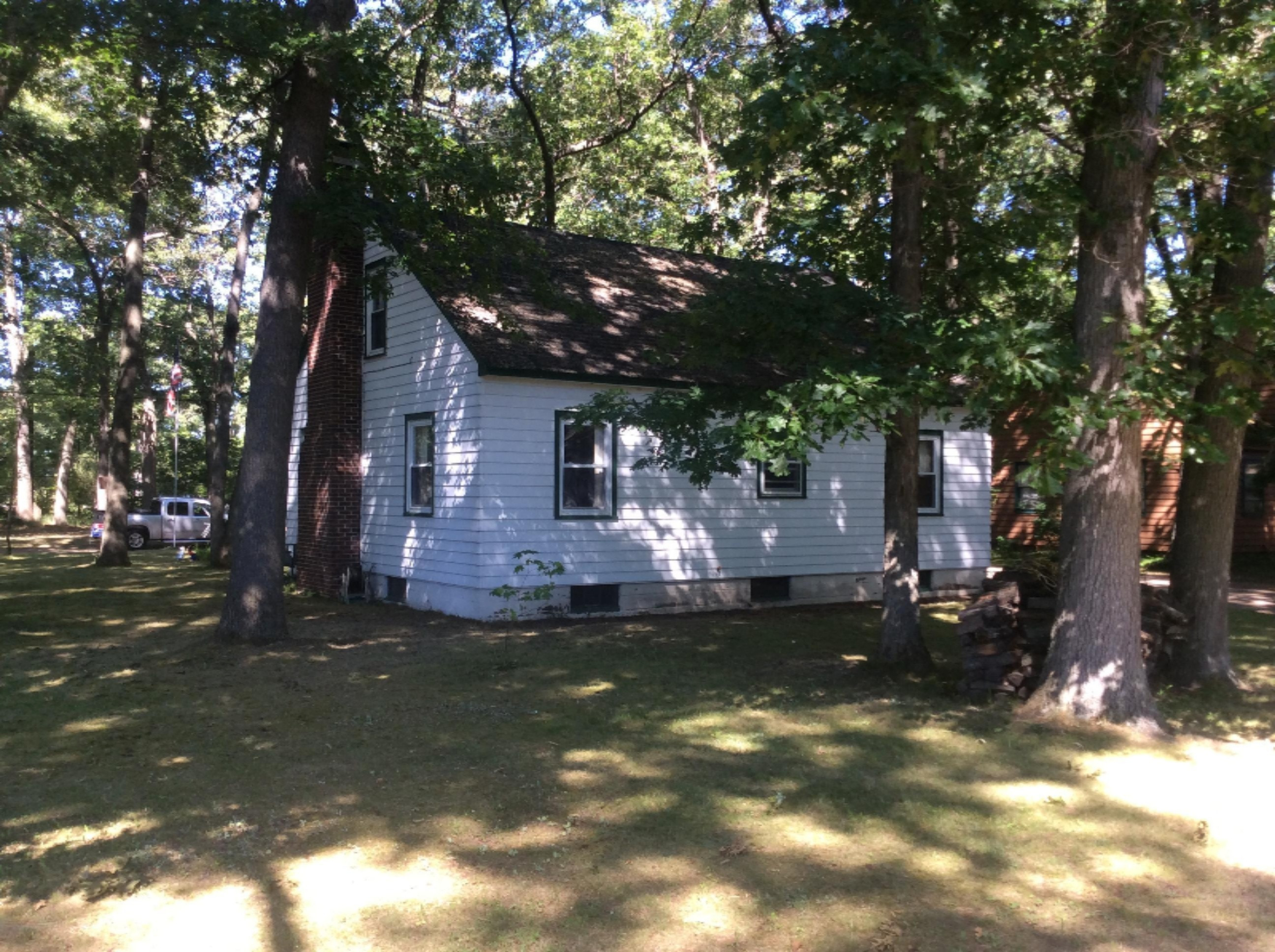 640 Straley Street North Muskegon, MI 49445 - Photo 9 of 21 IMG_0248