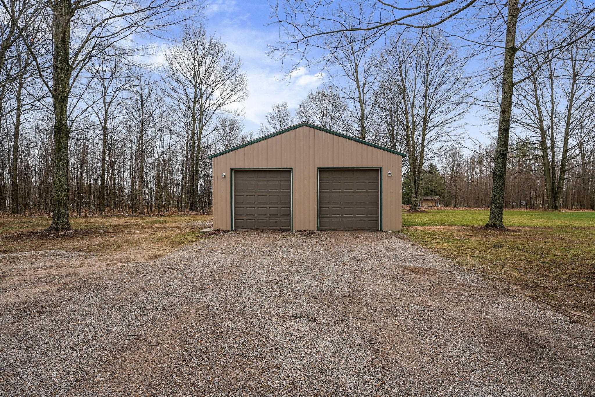 11337 Riley Road Interlochen, MI 49643 - Photo 20 of 29