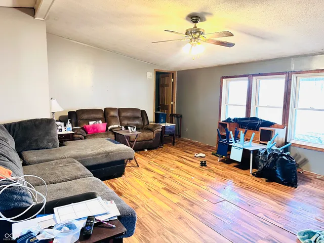 $149,900 | 6823 Highway 52, Thorntown, IN 46071