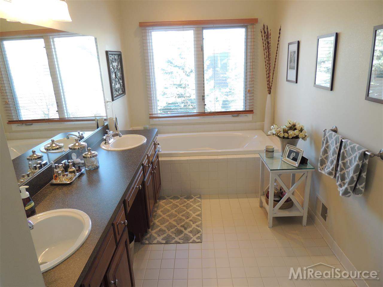 648 Appoline Court Rochester, MI 48307 - Photo 31 of 45