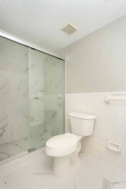 2101 Sunset Point Road, Unit 2706 Clearwater, FL 33765 - Photo 30 of 54 Gallery Image 30