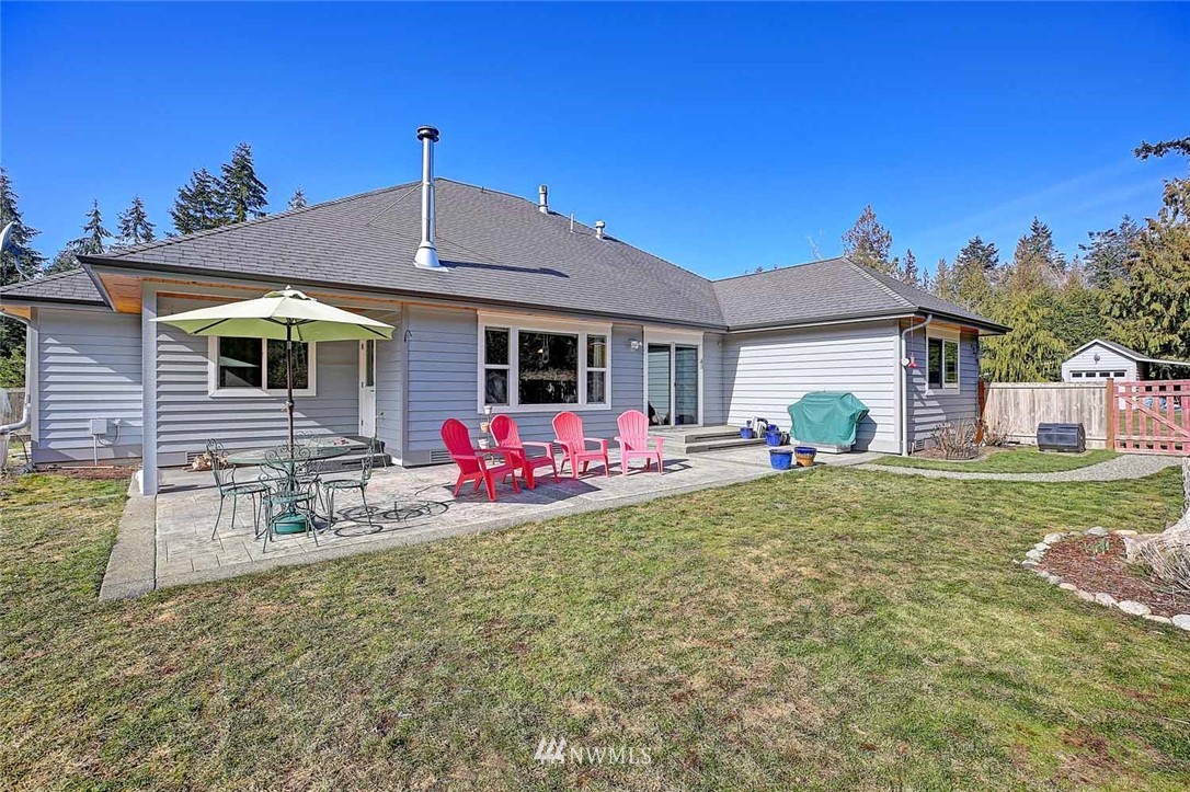 585 South Camano Ridge Road Camano Island, WA 98282 - Photo 21 of 25 Gallery Image 21